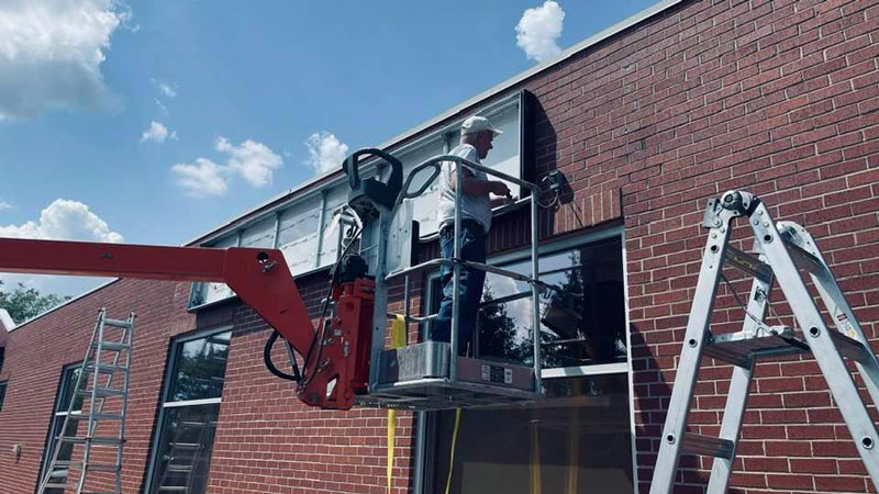 Sign Installation, Pittsburgh sign installation, commercial sign installation, professional sign installer, installation, Install, Install sign, Pittsburgh business sign, hanging signs, mounting signs, digitally printed signs, digitally printed graphics