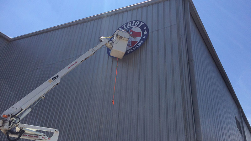 Sign Installation, Pittsburgh sign installation, commercial sign installation, professional sign installer, installation, Install, Install sign, Pittsburgh business sign, hanging signs, mounting signs, digitally printed signs, digitally printed graphics